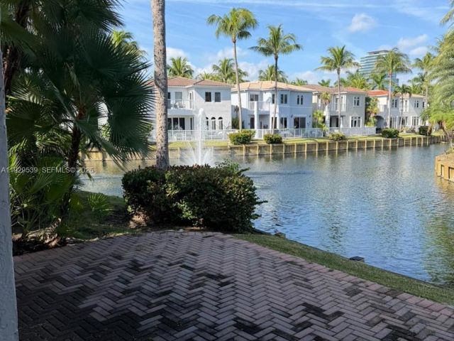 Home for rent at 3085 NE 208th Ter - photo 7132433