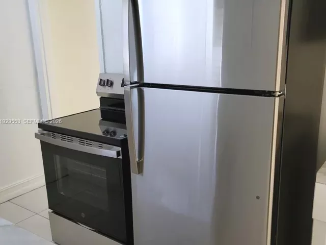 4-bedroom home for rent in North Miami Beach - 2149 NE 179th St 0 - MondialRealty