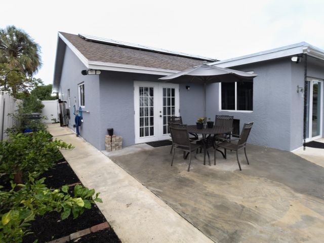 Home for sale at 23287 SW 60th Avenue - photo 6896516