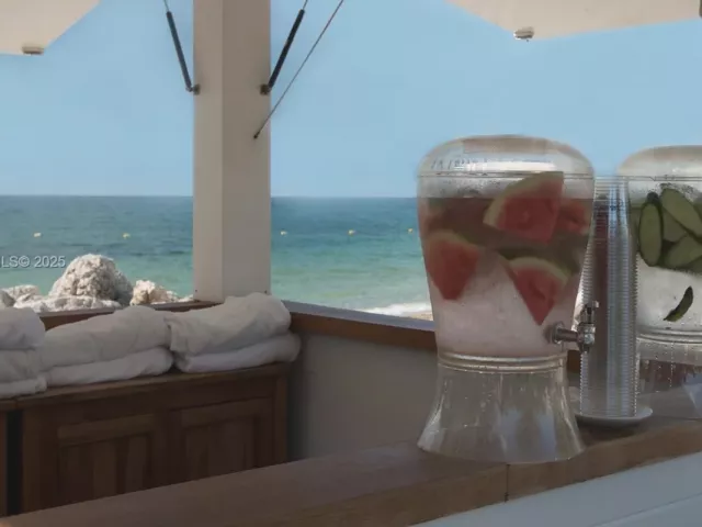 8-bedroom home for sale in Miami Beach - 1004 Fisher Island Drive - MondialRealty