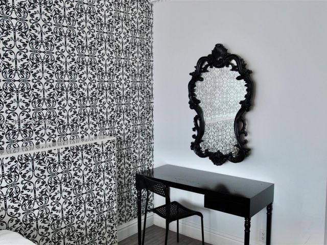 1-bedroom condo for sale in Miami Beach - 1100 West Ave PH 1601 - MondialRealty