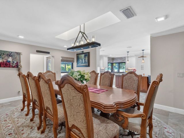 Home for sale at 5212 Foxpointe Circle SE - photo 6887859