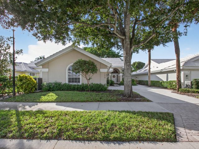 Home for sale at 1415 Wilderness Road - photo 6893722