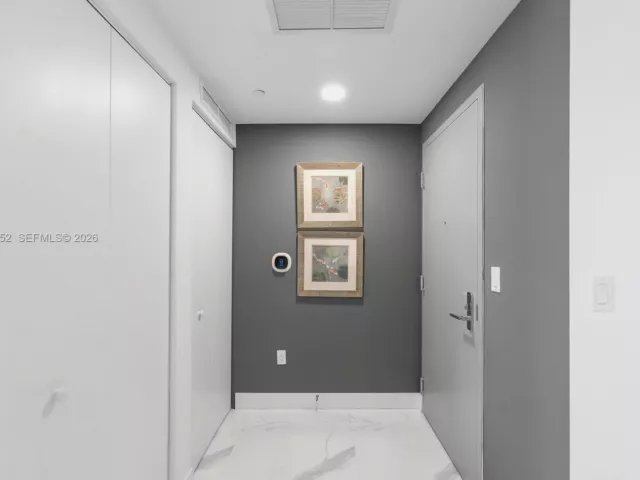 Apartment for sale  Unit #4309 - photo 6890165