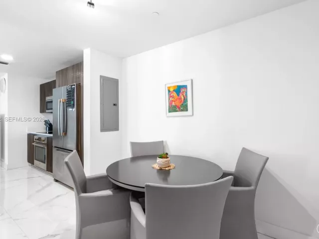 Apartment for sale  Unit #4309 - photo 6890155