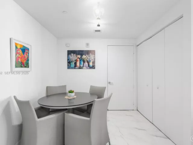 Apartment for sale  Unit #4309 - photo 6890156