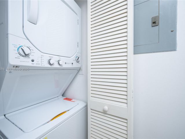 Apartment for sale  Unit #906 - photo 6889534