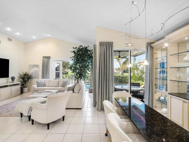 Home for sale at 7155 Via Palomar - photo 6914183