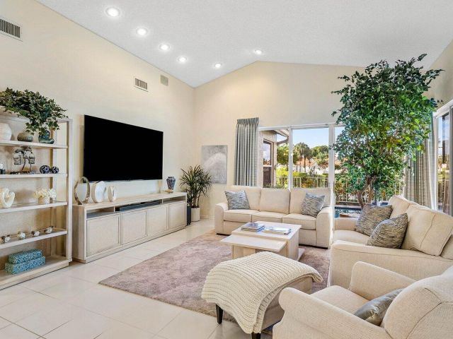 Home for sale at 7155 Via Palomar - photo 6914190