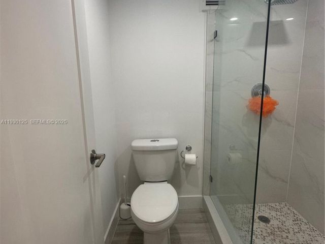 Apartment for sale  Unit #1812 - photo 6890650