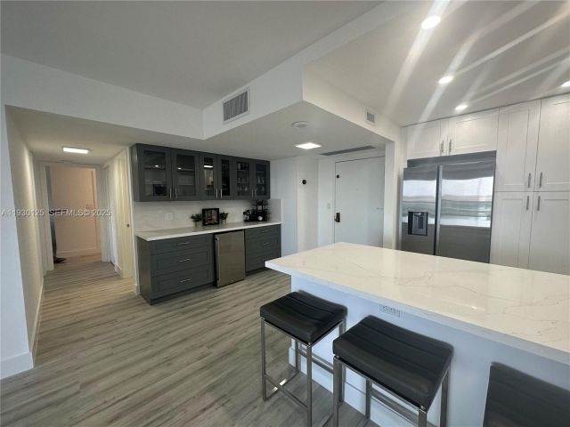 Apartment for sale  Unit #1812 - photo 6890656