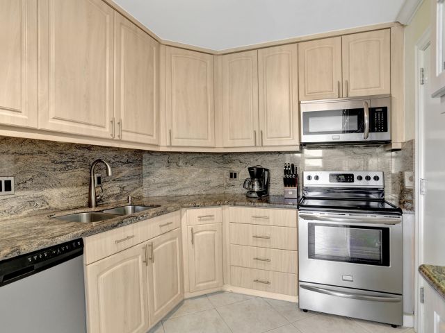 Apartment for rent  Unit #311 - photo 6931513