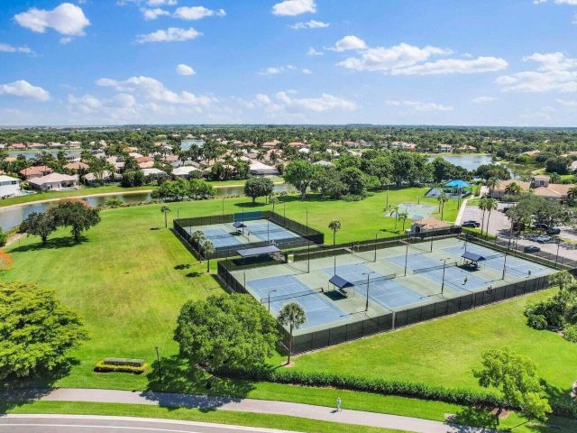 Home for rent at 12919 Hyland Circle - photo 6894305