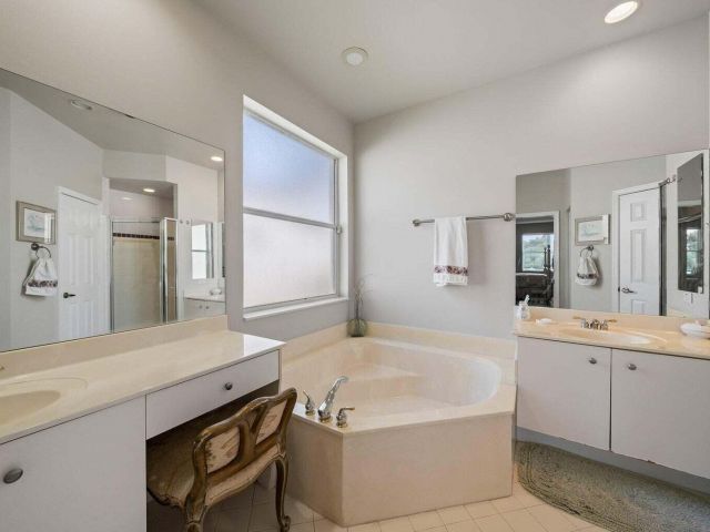 Home for rent at 12919 Hyland Circle - photo 6894311