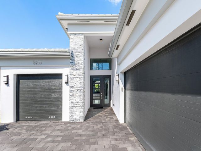 Home for sale at 8233 Essex Country Club Drive - photo 6901398