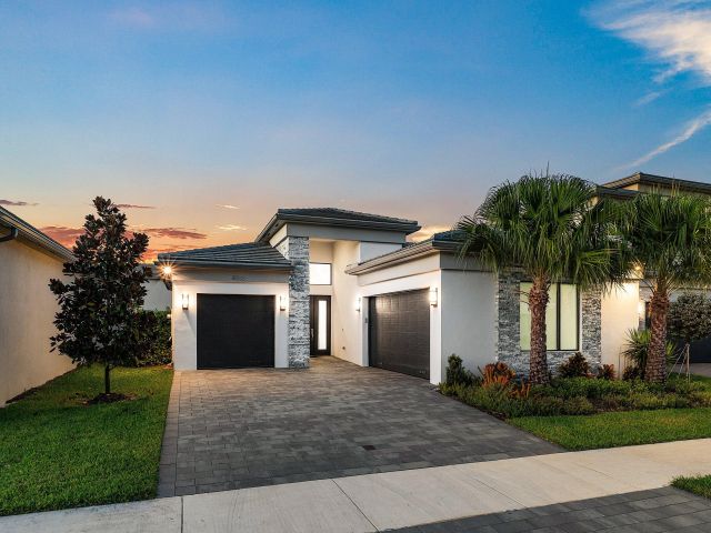 Home for sale at 8233 Essex Country Club Drive - photo 6901403