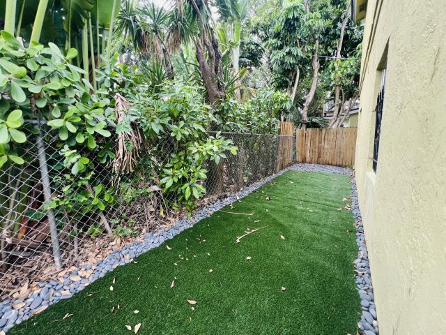 Home for rent at 3319 S Olive Avenue - photo 6917096