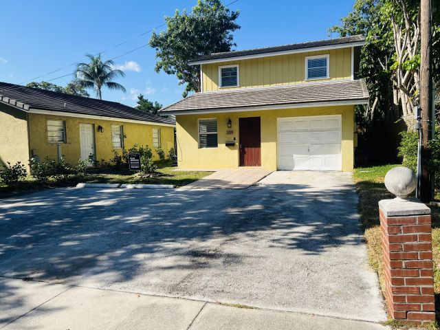 Home for rent at 3319 S Olive Avenue - photo 6917108