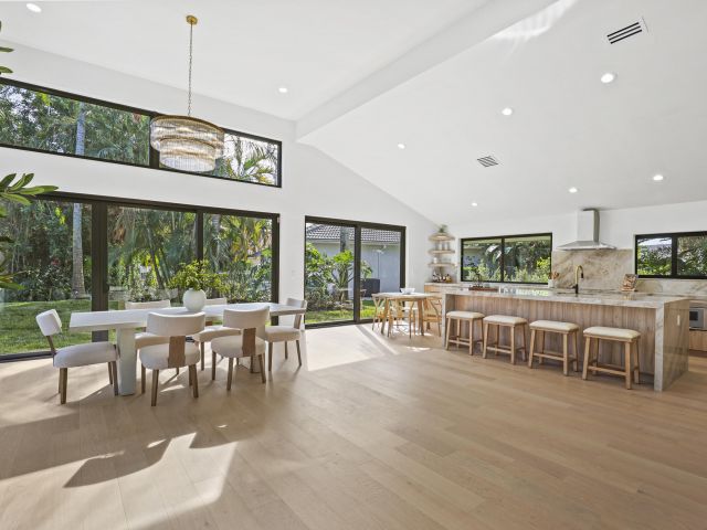 Home for sale at 17902 Milburn Way - photo 6901012