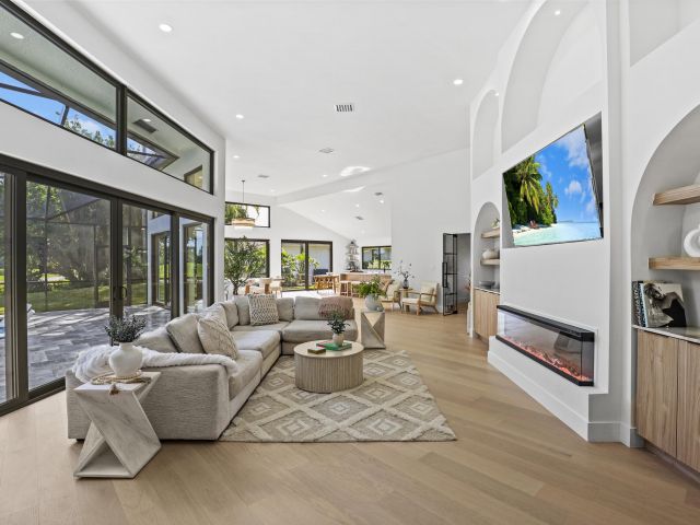 Home for sale at 17902 Milburn Way - photo 6901018