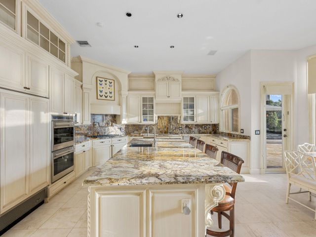 Home for sale at 21169 Oakley Court - photo 6896678