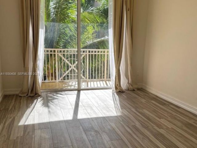 Apartment for sale  Unit #418 - photo 7432928