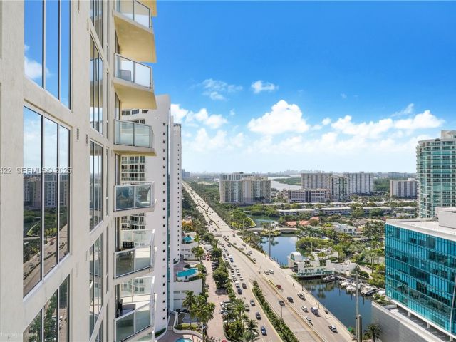 Apartment for rent  Unit #2407 - photo 6897274