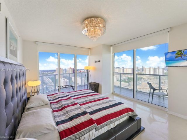 Apartment for rent  Unit #2407 - photo 6897284