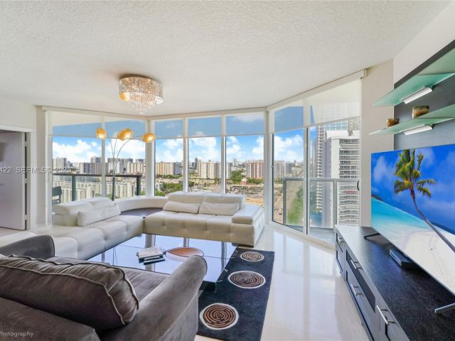 Apartment for rent  Unit #2407 - photo 6897289