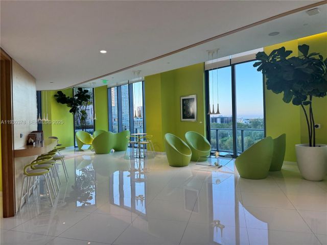 Apartment for rent  Unit #604 - photo 7427784