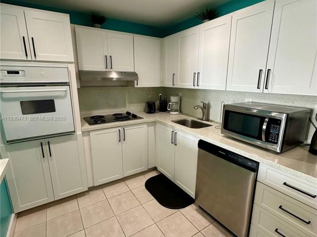 Apartment for sale  Unit #1203 - photo 6897349