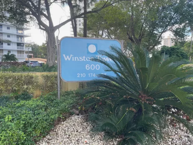 3-bedroom condo for rent in Sunny Isles Beach - 210 174th St 419 - MondialRealty