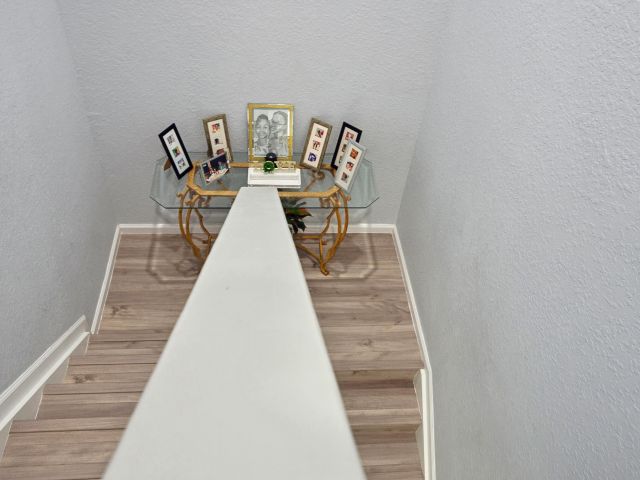 Home for rent at 148 SW 7th Court - photo 6897182