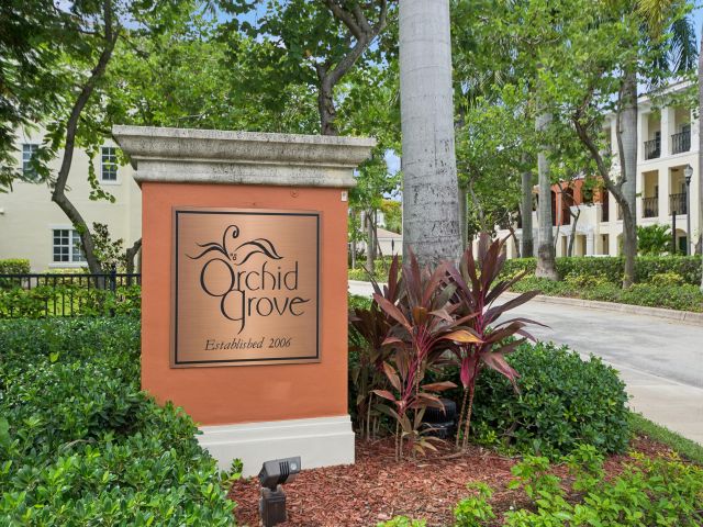 Home for rent at 148 SW 7th Court - photo 6897189