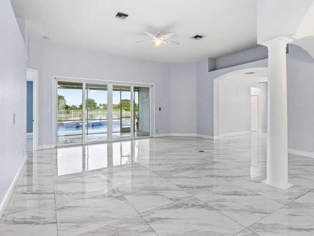 Home for rent at 12403 Cascades Pointe Drive - photo 6897124