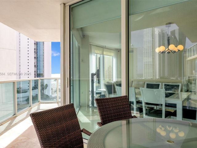 Apartment for sale  Unit #1-1006 - photo 6900536