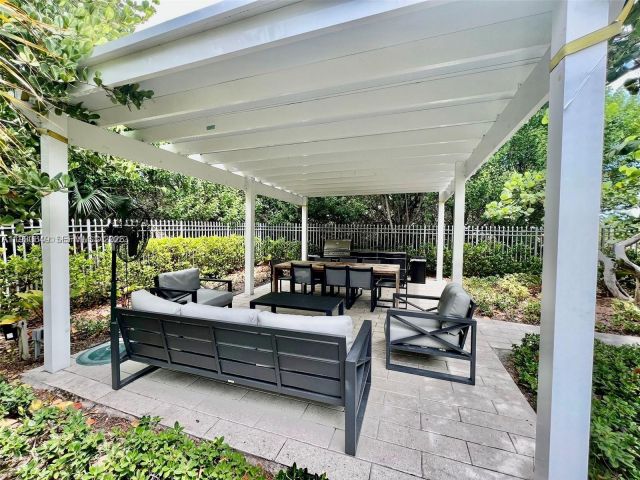 Apartment for rent  Unit #102 - photo 6901987