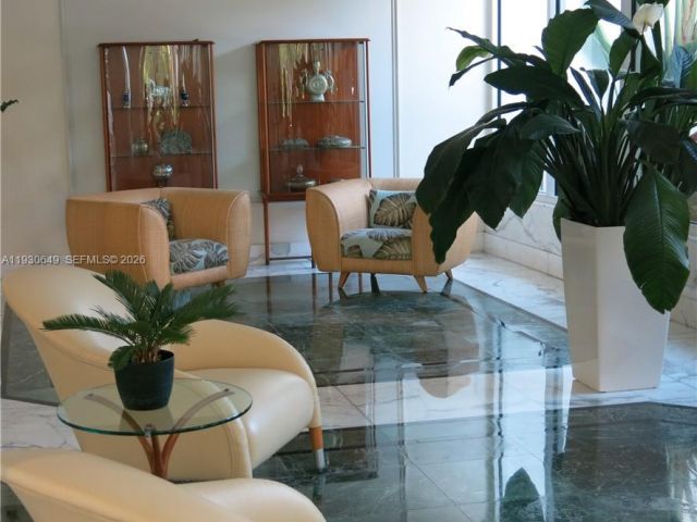 Apartment for rent  Unit #102 - photo 6901994