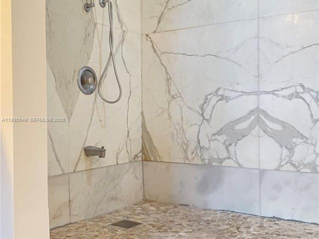 Apartment for rent  Unit #102 - photo 6901995