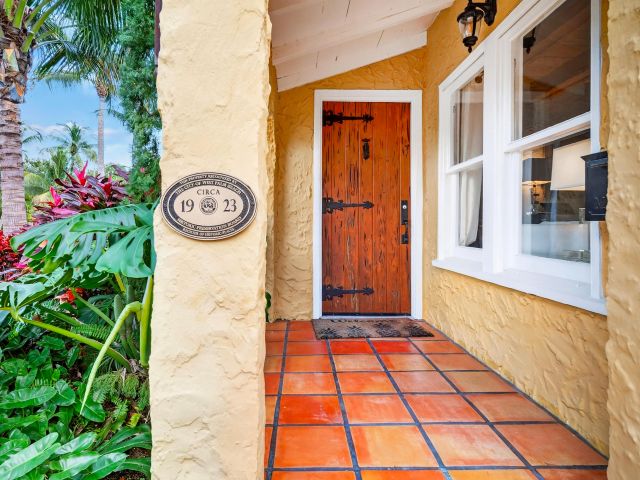 Home for sale at 348 Plymouth Road - photo 6899253