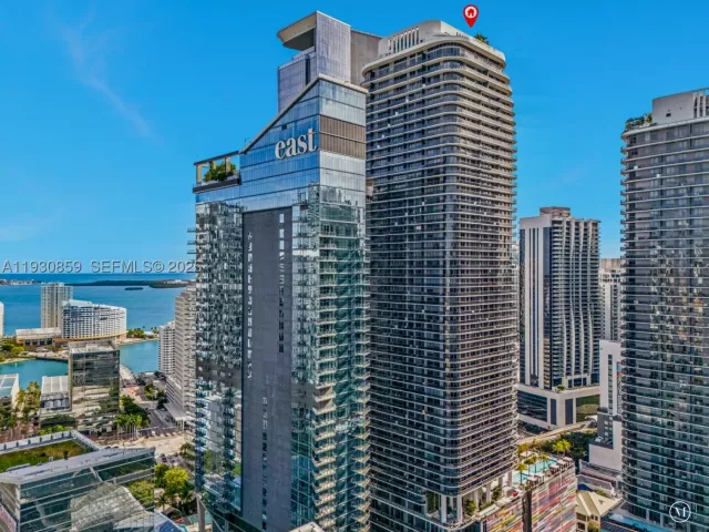 2-bedroom condo for sale in Miami - 801 S Miami Ave 1805 - MondialRealty