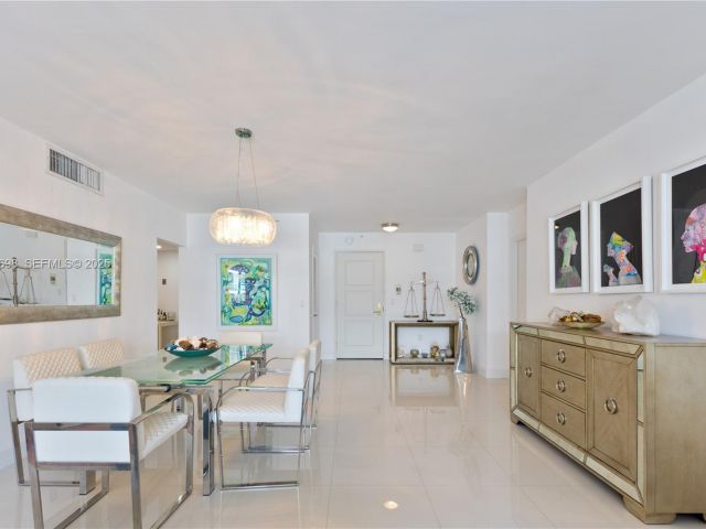 Apartment for rent  Unit #20V - photo 6898690