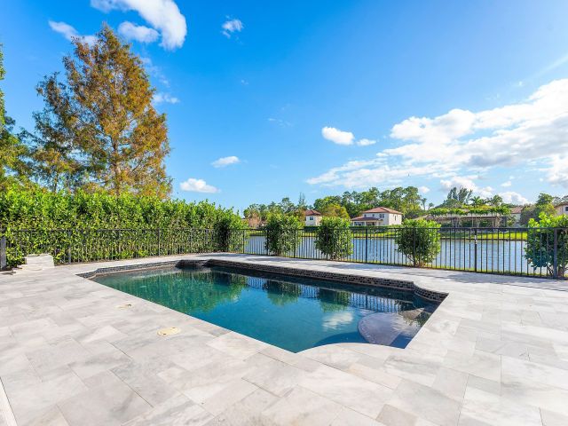 Home for sale at 8060 Woodslanding Trail - photo 6933448