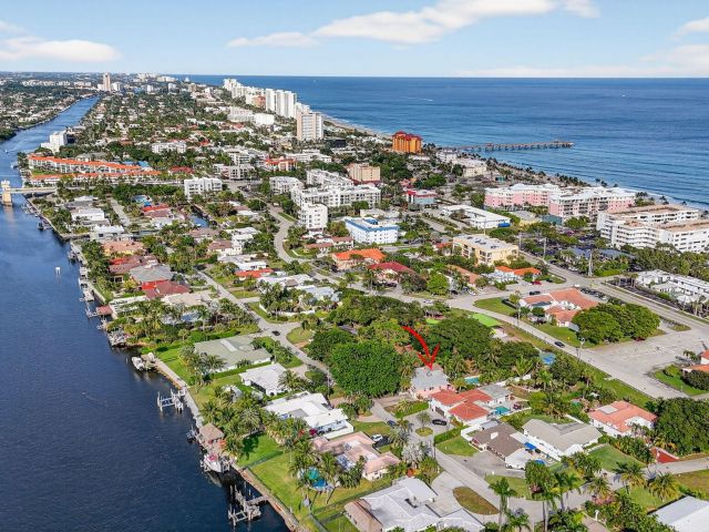 Home for sale at 460 SE 18th Avenue - photo 6901609