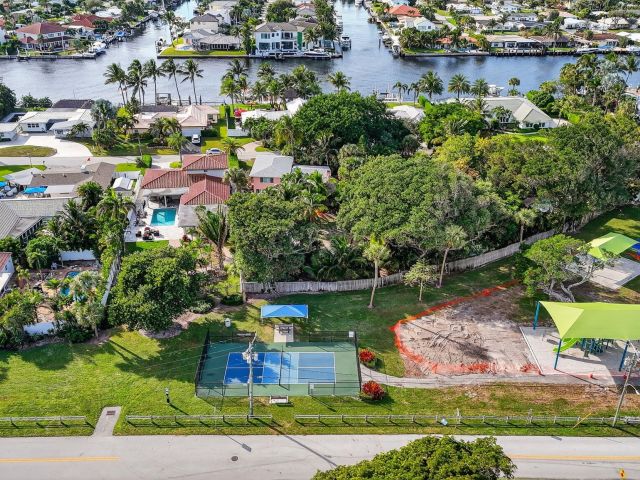 Home for sale at 460 SE 18th Avenue - photo 6901610