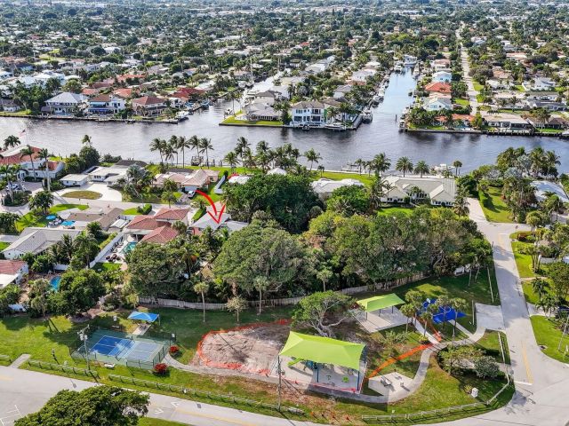 Home for sale at 460 SE 18th Avenue - photo 6901611