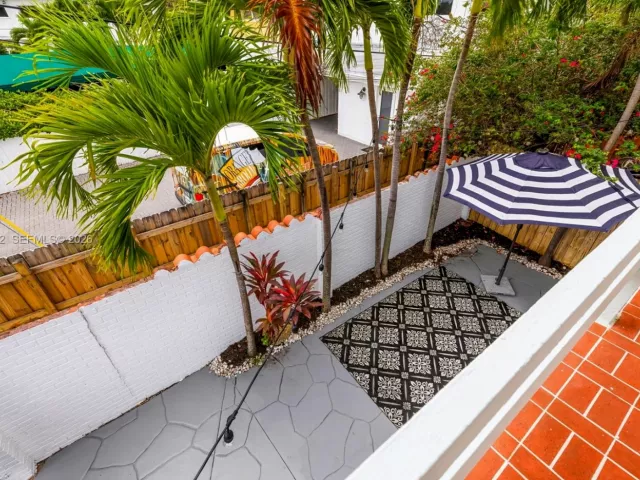 3-bedroom home for sale in Miami Beach - 7270 Gary Ave - MondialRealty