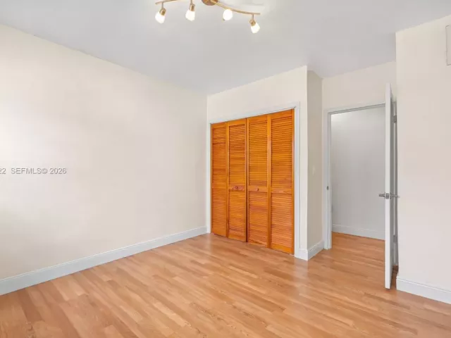 3-bedroom home for sale in Miami Beach - 7270 Gary Ave - MondialRealty