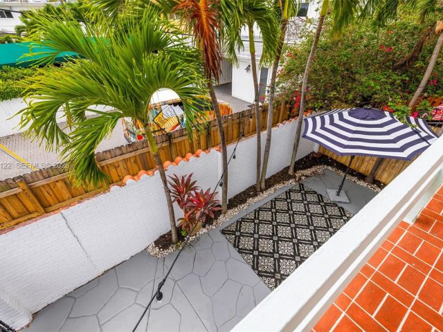 Home for sale at 7270 Gary Ave - photo 6905530