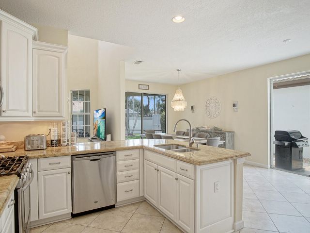 Home for rent at 8176 Quail Meadow Way - photo 6901946